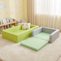 Stapelbare Klappbettliege mit wasserabweisende Klappmatratze